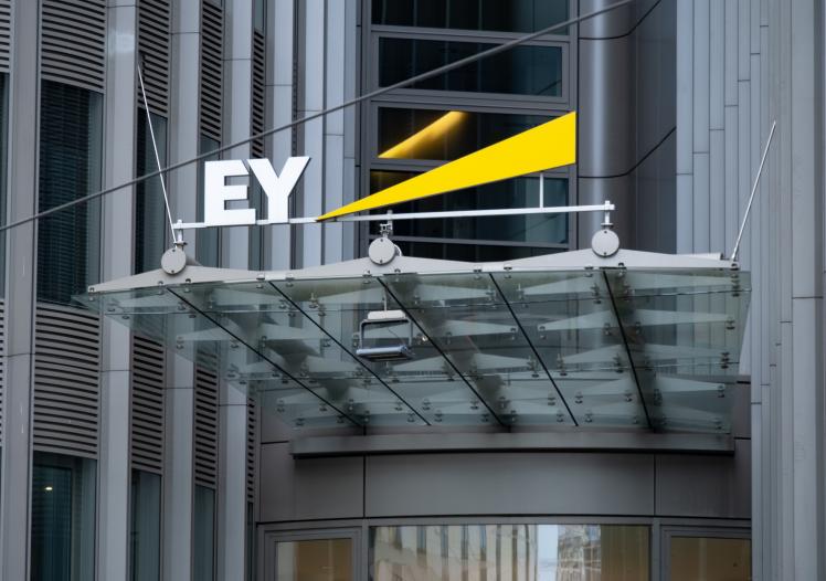 EY