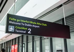 Bilingual signs in Irish and English at Dublin Airport