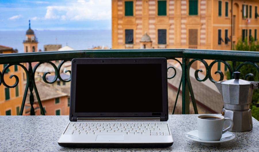 Digital nomad Italy