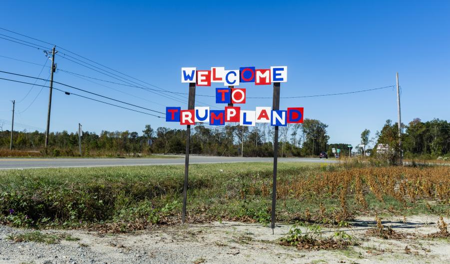 Welcome to Trumpland sign